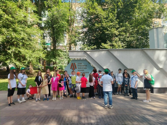 аллея 9